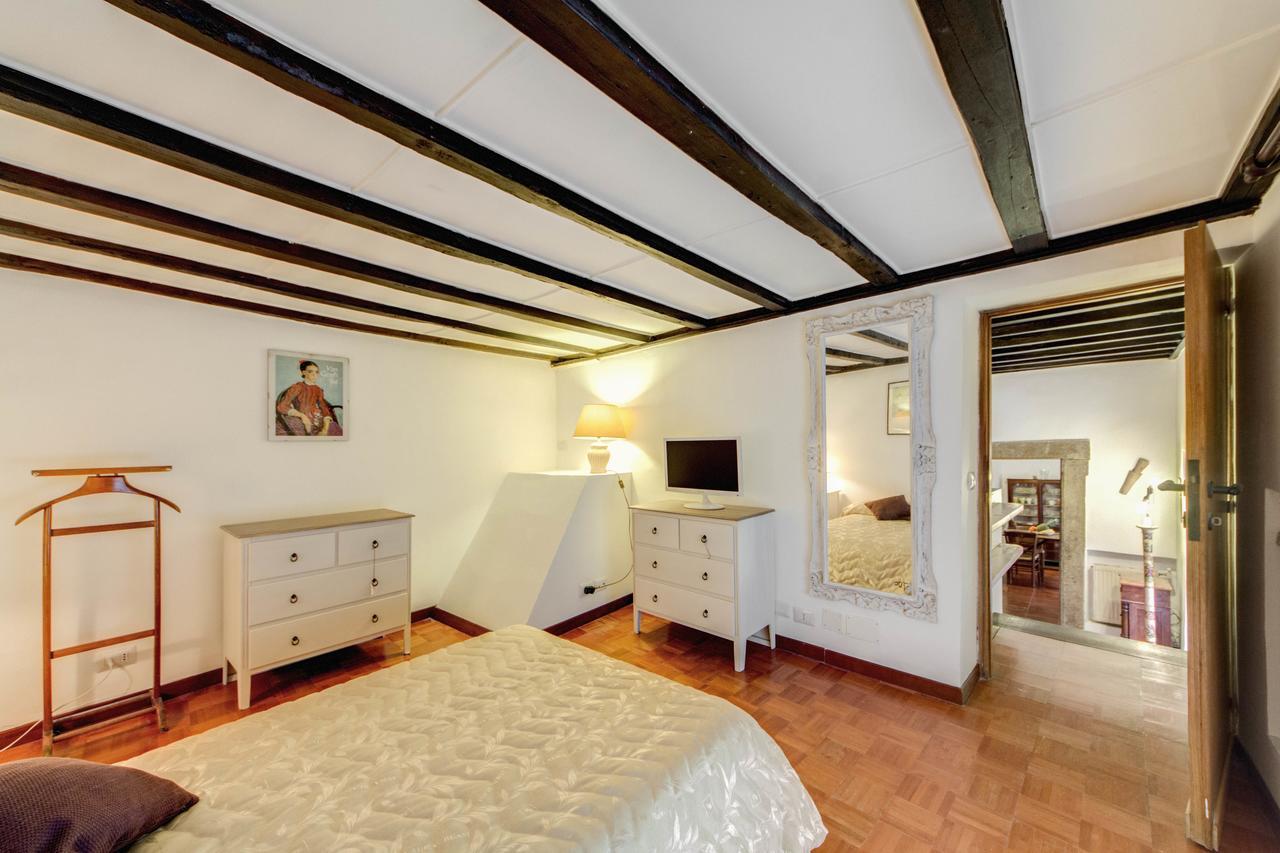 De 120 M2 Com 2 * Roma