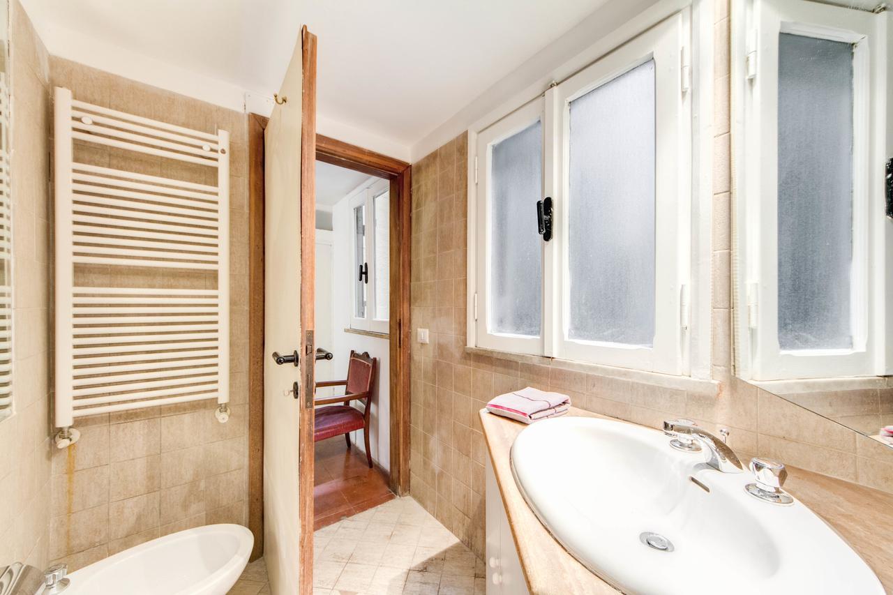 De 120 M2 Com 2 * Roma