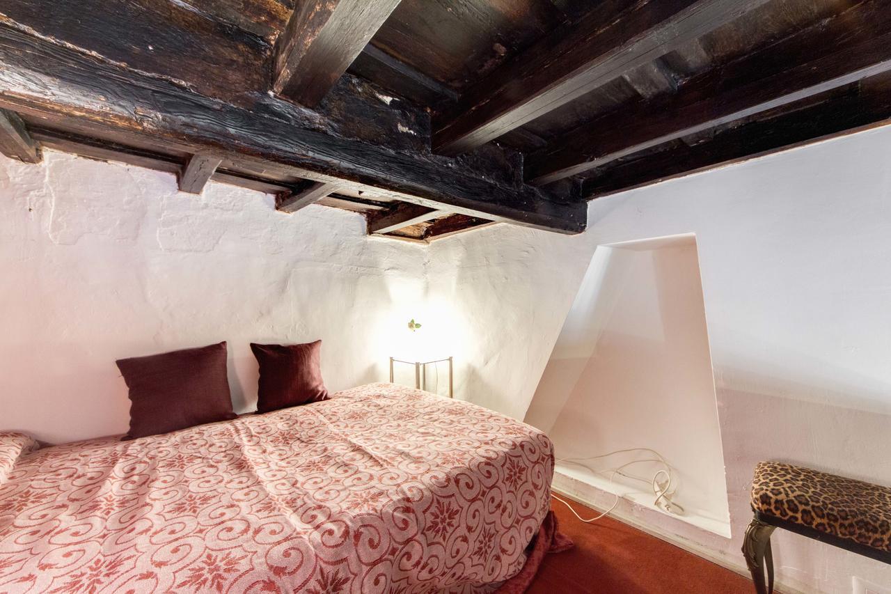 Campo Dei Fiori Stunning And Quiet Apartment *